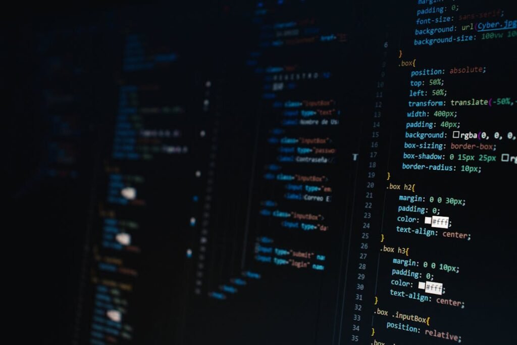 Codezeilen auf Bildschirm – WordPress Sicherheit